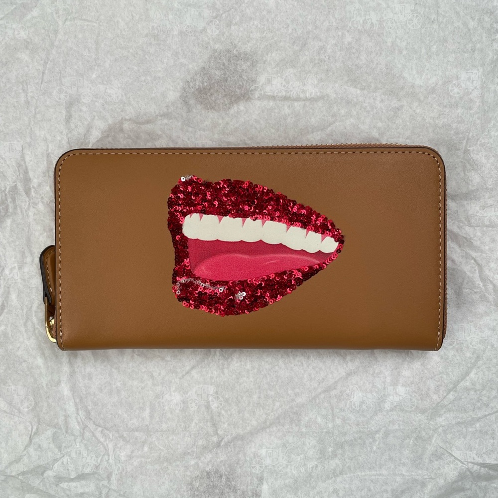 Coach X Tom Wesselmann Accordion Zip Wallet new with tags